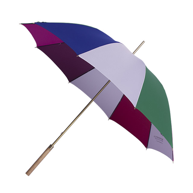 雨傘是英國女性的專用品